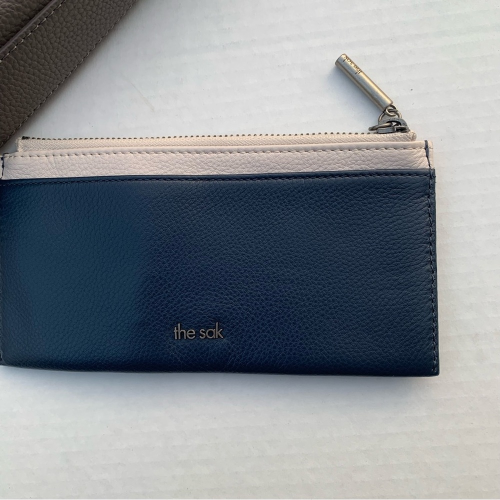 The Sak Lucia Crossbody Bag w/Neva Large Card Wallet in Mushroom & Indigo Block - Picture 9 of 12